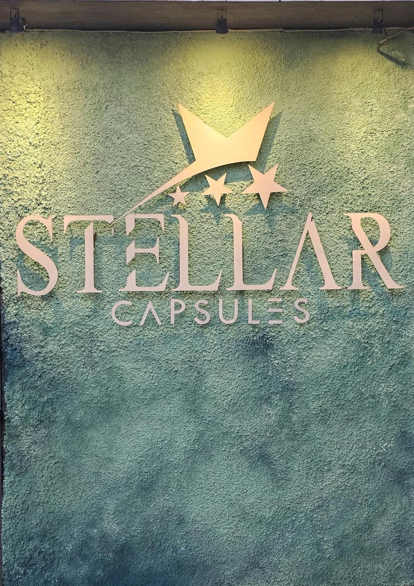 スミニャック Stellar Capsulesホステル エクステリア 写真 Stellar Capsules logo